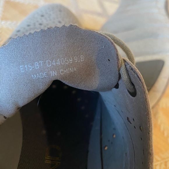 Cole Haan Zero Gravity light gray 9.5 - Picture 2 of 5